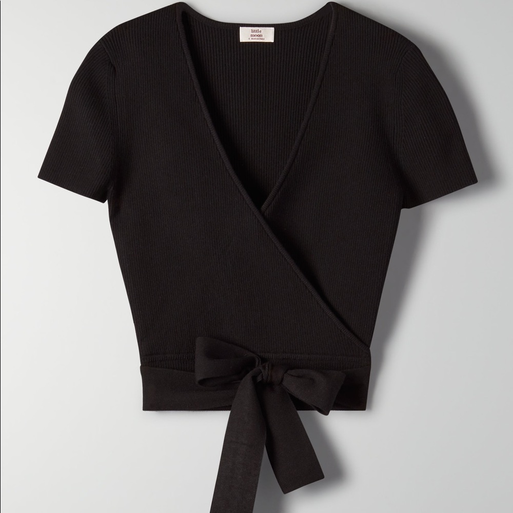 Aritzia Little Moon Knit Top